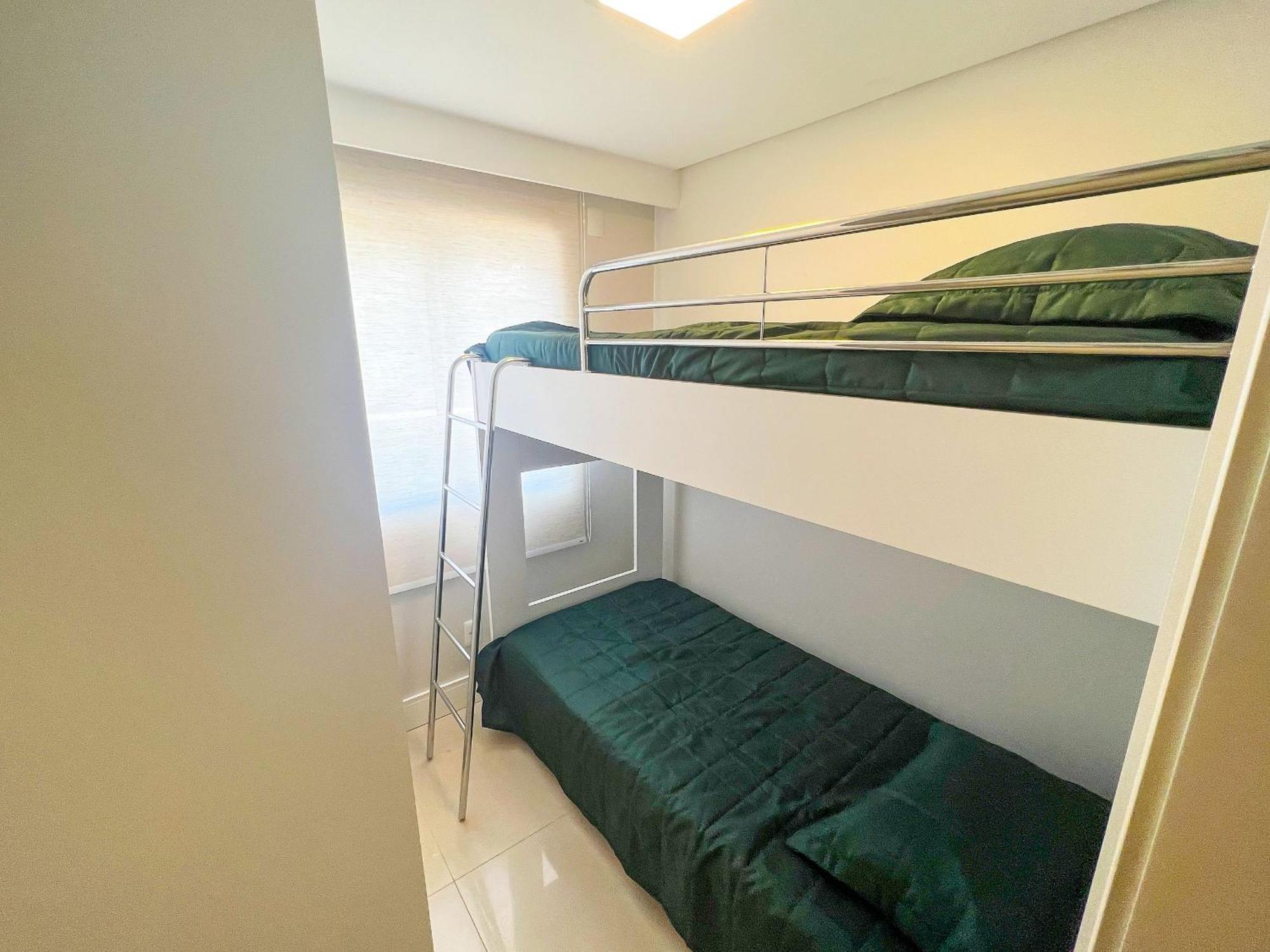 Varandas Do Atlantico 101A - Excelente Apartamento Em Condominio De Luxo A Beira Mar - Piscina Climatizada - Academia - Бомбиняс Екстериор снимка